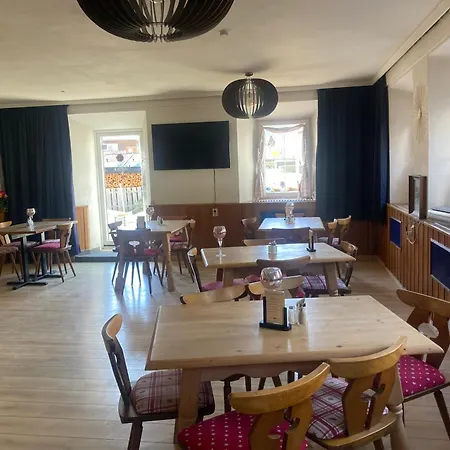 Han/Misafirhane Sonne