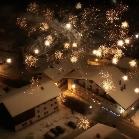 Sonne 宾馆 Häselgehr